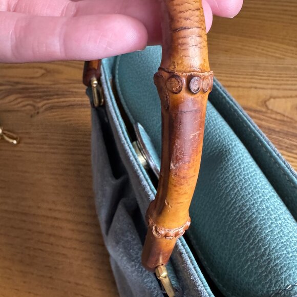 Vintage Gucci 2-Way Top Handle Crossbody Bag in Light Teal Suede - Picture 13 of 16